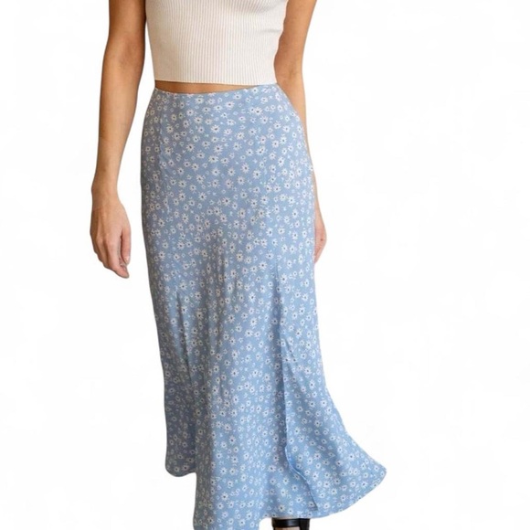 Workshop Republic Clothing Light Blue Floral Midi Skirt - Picture 3 of 4